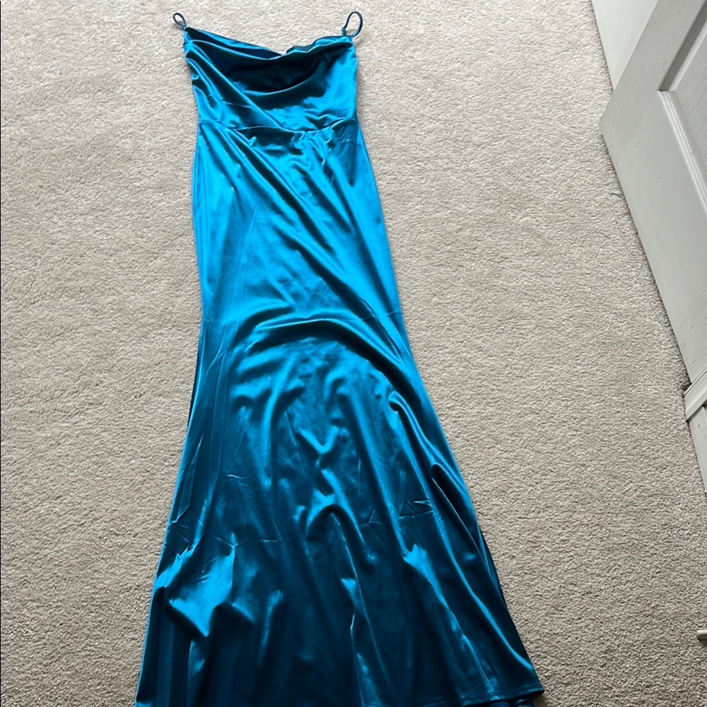 Windsor Vibrant Blue Maxi Dress